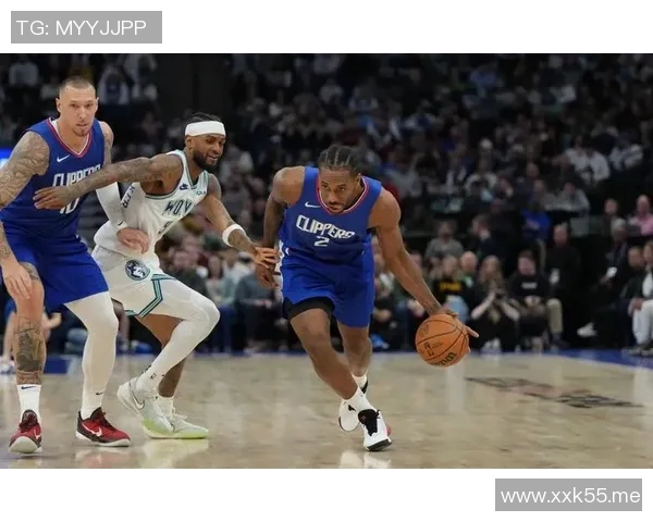 森林狼击败快船，逆转乾坤：一场激情四溢的对决